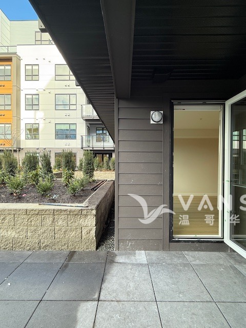 260308114327_Direct access to the yard.jpeg